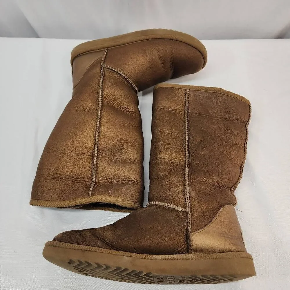 UGG Australia Size 7 Classic Tall Suede Metallic Bronze Sheepskin Boots